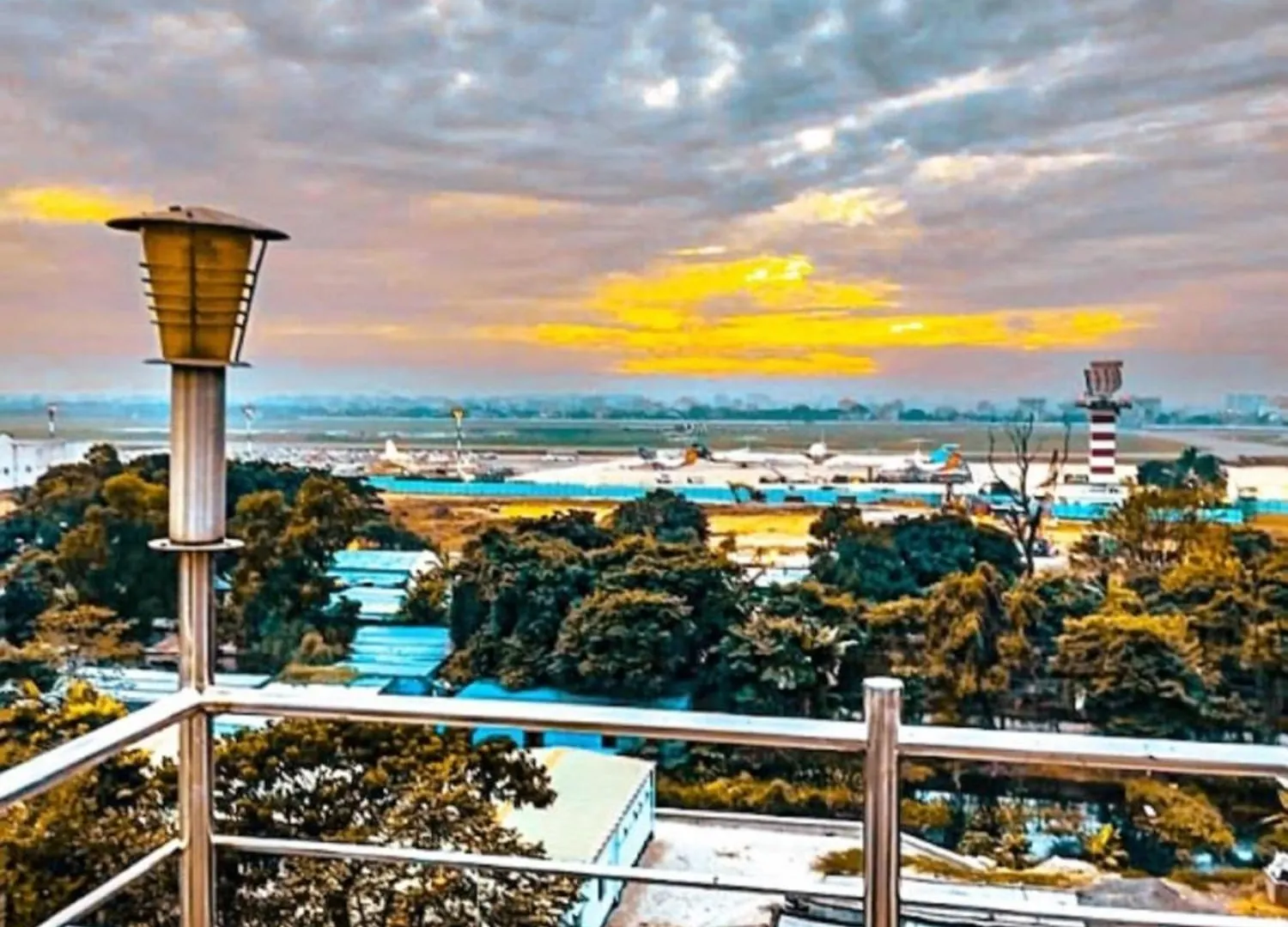 Hotel Air Inn Dhaka - Airport View